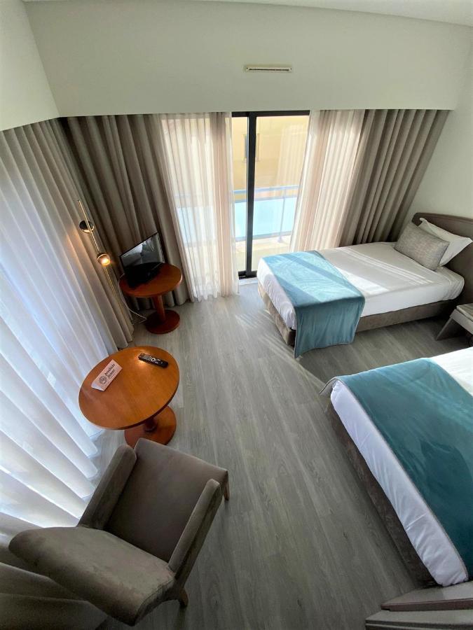 Single Room Balcony